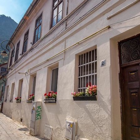 Alpin Central Studio Apartment Brasov Luaran gambar