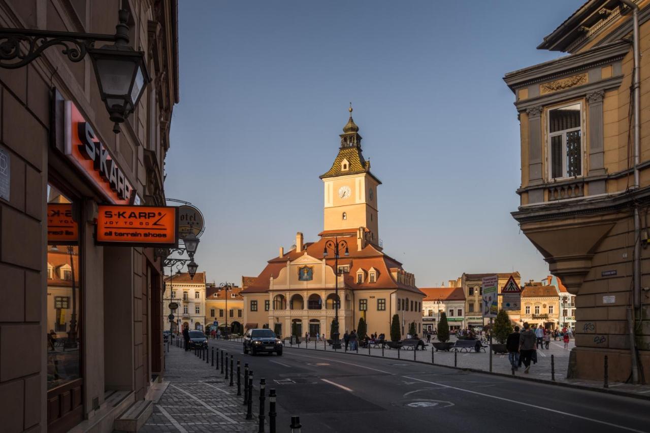 Alpin Central Studio Apartment Brasov Luaran gambar